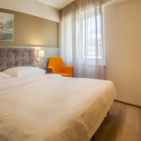 Hotell Unione 3*